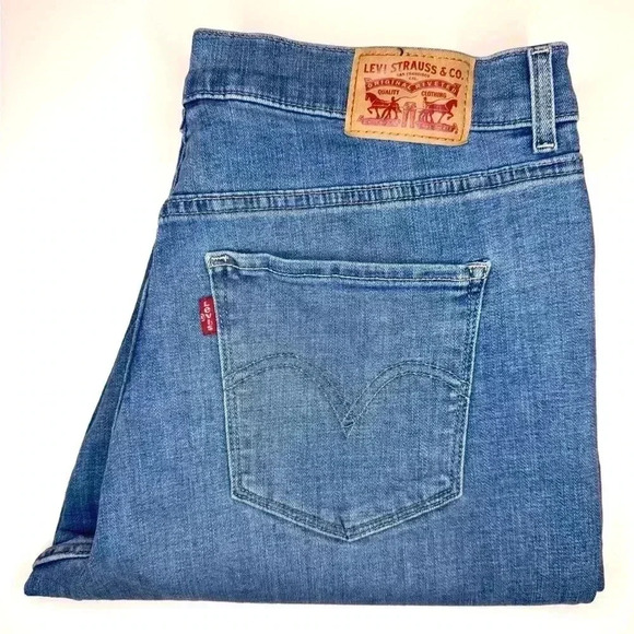 Levis Women’s Classic Boot Jeans Size- 10 - Picture 9 of 9